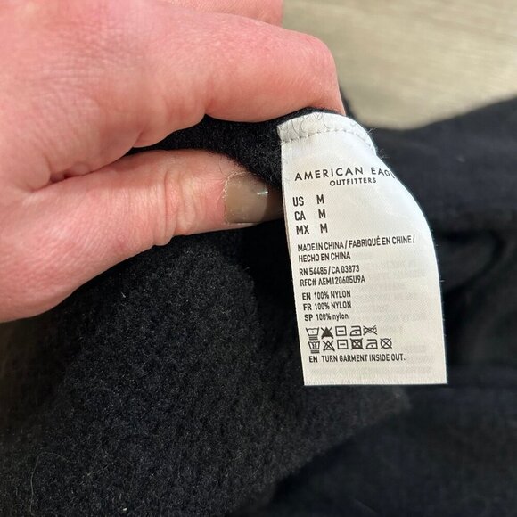 American Eagle Off The Shoulder Long Sleeve Black Cozy Sweater Size Medium - Picture 5 of 6